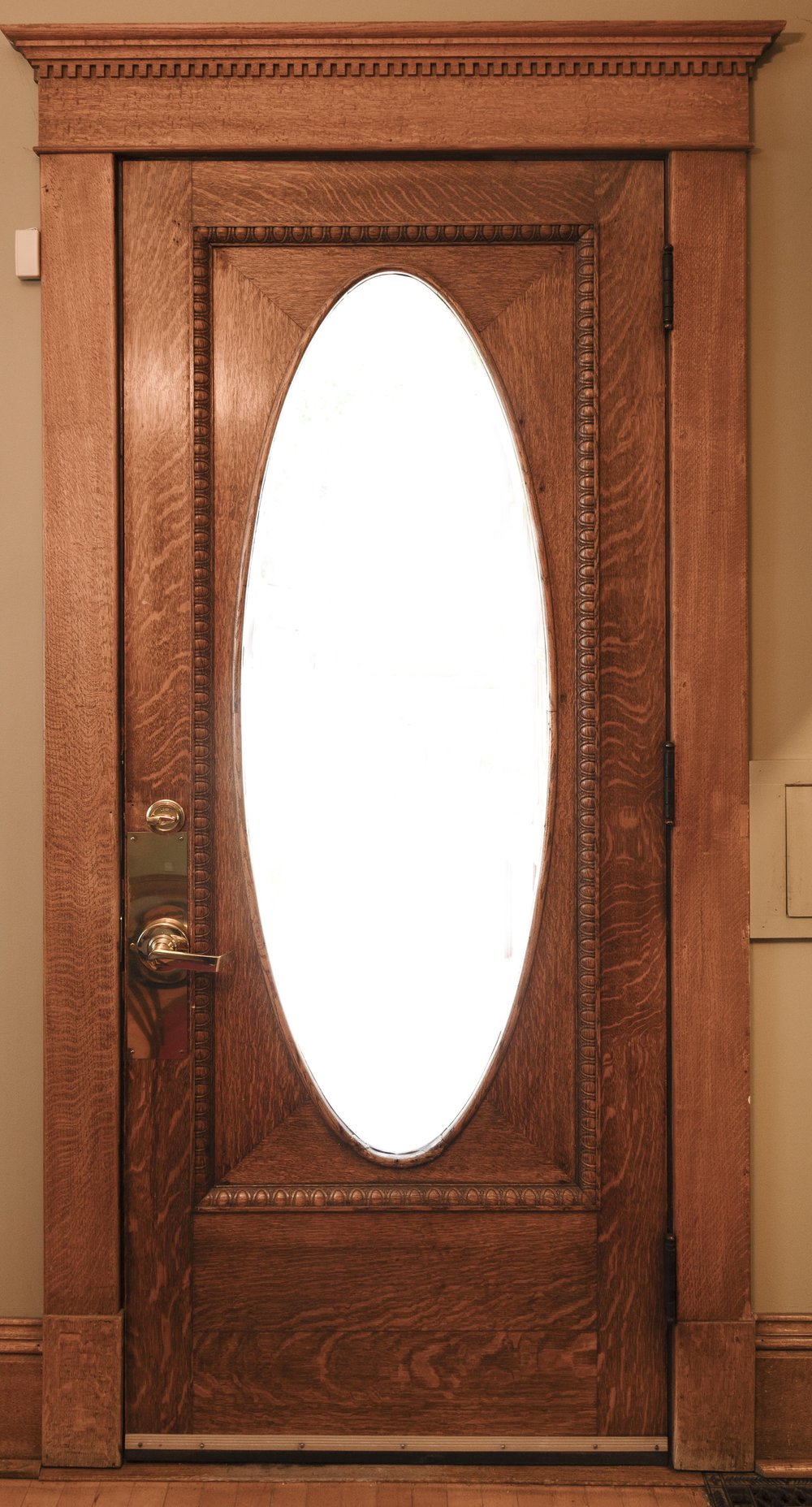 Entrance to Lochend Clinic  Calgary.jpg